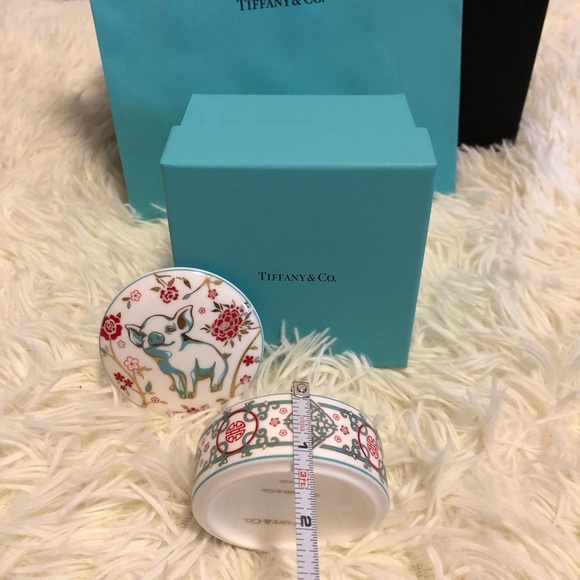 Tiffany & Co. Porcelain Jewelry Box (Free Dior Lip Glow & Mystery item) - Picture 13 of 14